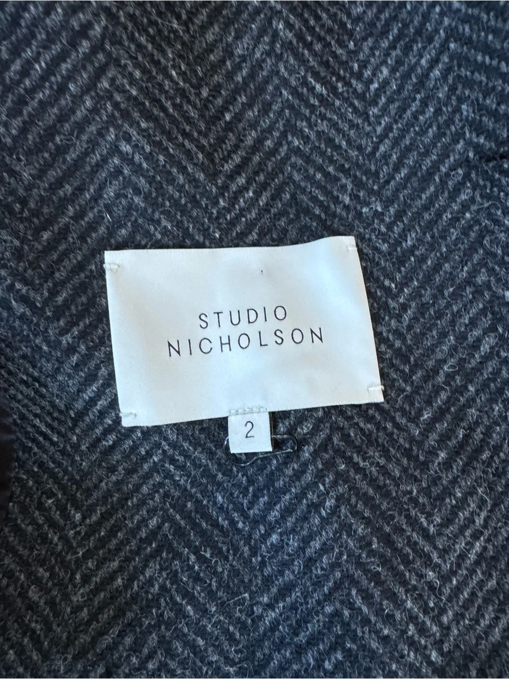 Men's Charcoal Herringbone Blazer - Classic Single-Button Jacket